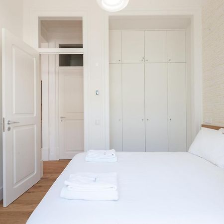Flh Restauradores Bright Flat Lisbon Exterior photo
